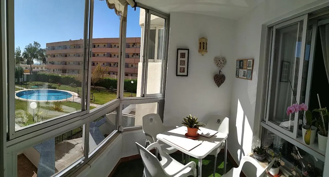 Seaside Serenity: Torremolinos Apartment with Pool and Views
